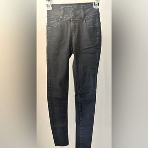 Faded black jeans - comfortable and butt lift
